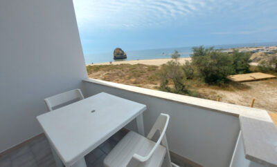055 Spiaggia – Torre Pali direttamente sulla spiaggia